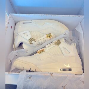 Women’s Air Jordans 4 Retro